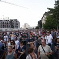 'Srbija protiv nasilja' u Beogradu: Krenula protestana šetnja, pokazali smo da nećemo odustati