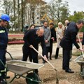 Položen kamen temeljac Mirović i Đurić označili početak izgradnje nove zgrade OŠ „Miloš Crnjanski“ (Foto, video)