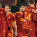 Roma se namučila protiv "fenjeraša": Salernitana pokazala zube Vučici