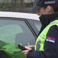 У Аранђеловцу управљао комбијем без положеног возачког и са 1,23 промила алкохола