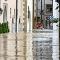 Petoro ljudi stradalo u stravičnim poplavama u Nemačkoj opšti haos, sve paralisano