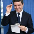 Matematički genije u borbi protiv korupcije: Ko je čovek koji je porazio "rumunskog Trampa"?