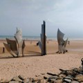 Evo kako danas izgleda plaža smrti na kojoj je ispisana istorija Dan koji je preokrenuo Drugi svetski rat: Iskrcavanje u…