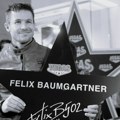 Felik Baumgartner poginuo u Italiji!