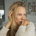 Pamela Anderson sve zatekla priznanjem o Lijamu Nisonu: Glumica otkrila čime ju je kolega oborio s nogu