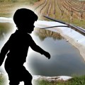 (Foto) u ovom bazenu je stradao dečak (5): Upao u improvizovani sistem za navodnjavanje, komšija sprečio još veću tragediju…
