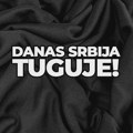 Srbija i Zrenjanin danas ne slave! Danas Srbija tuguje i seća se svojih đaka, profesora, radnika… Danas Srbija tuguje