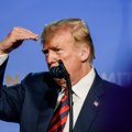 Trump: SAD moraju da odgovore nakon obaranja helikoptera kod Omana