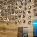 Hapšenje u Novom Sadu: Zaplenjeni kokain, amfetamin i marihuana