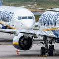 Ryanair menja pravila za dodelu sedišta porodicama kako bi ih uskladio sa standardima u avio-industriji