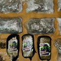 (Foto) Mladić (19) držao više od 2,5 kilograma droge u hotelskoj sobi u Novom Sadu, prodao marihuanu maloletniku
