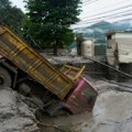 Novi bilans: Više od 300 ljudi poginulo u Nepalu i Tibetu u bujičnim poplavama, 1.300 nestalo