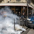 Francuski MUP zatražio obustavljanje javnog prevoza u celoj zemlji od 21 čas