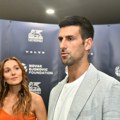 (Video) "pravimo puno grešaka u roditeljstvu": Novak Đoković i Jelena o deci i konfliktima u braku: "Trudimo se da budemo…