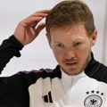 Фудбал и Немачка: Бура због анкете „треба ли репрезентација да има више белих играча“