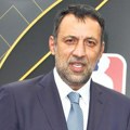 Vlade Divac se oglasio iz bolnice: Dobro sam, idemo napred