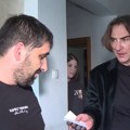 Željko Mitrović u Trebinju uručio pomoć samohranom ocu: ‘Najvažnije je da deca odrastaju bez mržnje’!