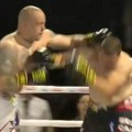 Pogledajte kako je Kengur brutalno nokautirao Marka Jacka: Ogroman šok na Sajmu, ovo niko nije očekivao