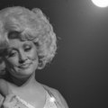 Od Tine Tarner do Vitni Hjuston: Deset hitova poznatih izvođača za koje niste znali da ih je napisala Doli Parton