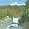 Lančani sudar između Zlatibora i Užica, kilometarske kolone automobila u oba smera