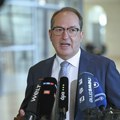 Dobrint: Ubrzati deportaciju migranata nakon masovnih prelazaka granice