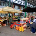 Nove cene na pijacama iznenadile kupce: Šljive i grožđe jeftinije, a evo koliko košta sir, kajmak i meso