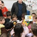 Kockice i slagalice za mališane: Opština Zemun obradovala decu iz vrtića