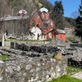 Poziv Pećancima za obnovu srpskog groblja u Peći