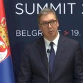 Ne može niže! U borbi protiv Vučića potežu i najopskurnije glasilo kad nemaju arumente i brkićev "tabloid" im ko sveto…