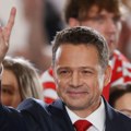O novom predsedniku Poljske u drugom krugu, tesno na parlamentarnim izborima u Portugalu
