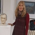 Jovana na Zemlji sa zemljom: Najnovija izložba skulptura Jovane Stefanović