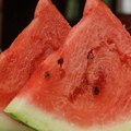 Uglavnom završi u smeću a baš ovaj deo lubenice čuva srce i poboljšava cirkulaciju