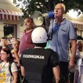 I večeras protest ispred prostorija SNS