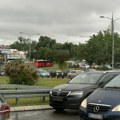 Vozačima se savetuje dodatni oprez zbog najavljenih padavina koje usporavaju vožnju