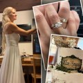 Detalji sa svadbe glumice iz "vojne akademije": Torta ukrašena prirodnim cvećem i bobičastim voćem, pokazali burme: "Nismo…