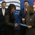 Maja Gojković uručila ugovore za sufinansiranje projekata iz fondova Evropske unije