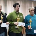 Uzbudljiv kraj zimskog šahovskog festivala: Na A turniru tri igrača podelila prvo mesto