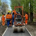 Biciklisti u Somboru dobijaju još jednu stazu: Radovi u Karađorđevoj pri kraju, novih 800 metara u najzelenijem srpskom gradu…
