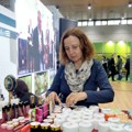 Na 93. poljoprivrednom sajmu u Novom Sadu zanatlije donele kreme od lekovitog bilja; Sara Pupić izložila svoj proizvodni…