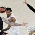 Kris Džons prvo pojačanje Crvene zvezde
