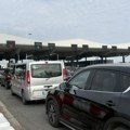 Koliko se čeka na graničnim prelazima: Na Batrovcima prema Hrvatskoj dva sata, na Horgošu do sat