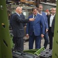 Ministar Gašić obišao fabrike odbrambene industrije u Kragujevcu – Zastava oružje i Zastava tervo