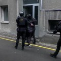 Dodirivao maloletnicu (14) po intimnim delovima tela: Uhapšen pedofil u Beogradu: Mrtav pijan spopadao prolaznike na ulici