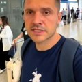 Borisa zadesila neprijatna situacija u avionu dok je spavao: Leteo sam 1.000 puta, ovo u životu nisam doživeo (video)