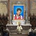 "Božji influenser" (15) postaje svetac: Prvi put u istoriji papa je proglasio milenijalca čudotvorcem!
