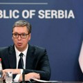 Briselski portal Politiko: Vučić vešt u balansiranju između Zapada, Kine i Rusije