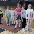 ZLATO I DVE BRONZE ZA NEDU I UNU: Mladi atletičari Pirota zablistali na mitingu u Dimitrovgradu