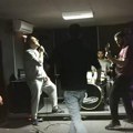 Данас по вечери заради хиљаде евра, а некада продавао цигарете на улици! Певач открио све о првој заради: Отац ме је питао да…