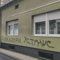 Demokratska stranka Novi Sad: Režim hitno da prekine sa ispisivanjem grafita mržnje dok ne bude kasno
