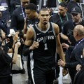 Gde je nestao MVP? Pojeo ga vembanjama! Francuz uništio Šeja i zakazao majstoricu! Kanađanin doživeo potpuni brodolom…